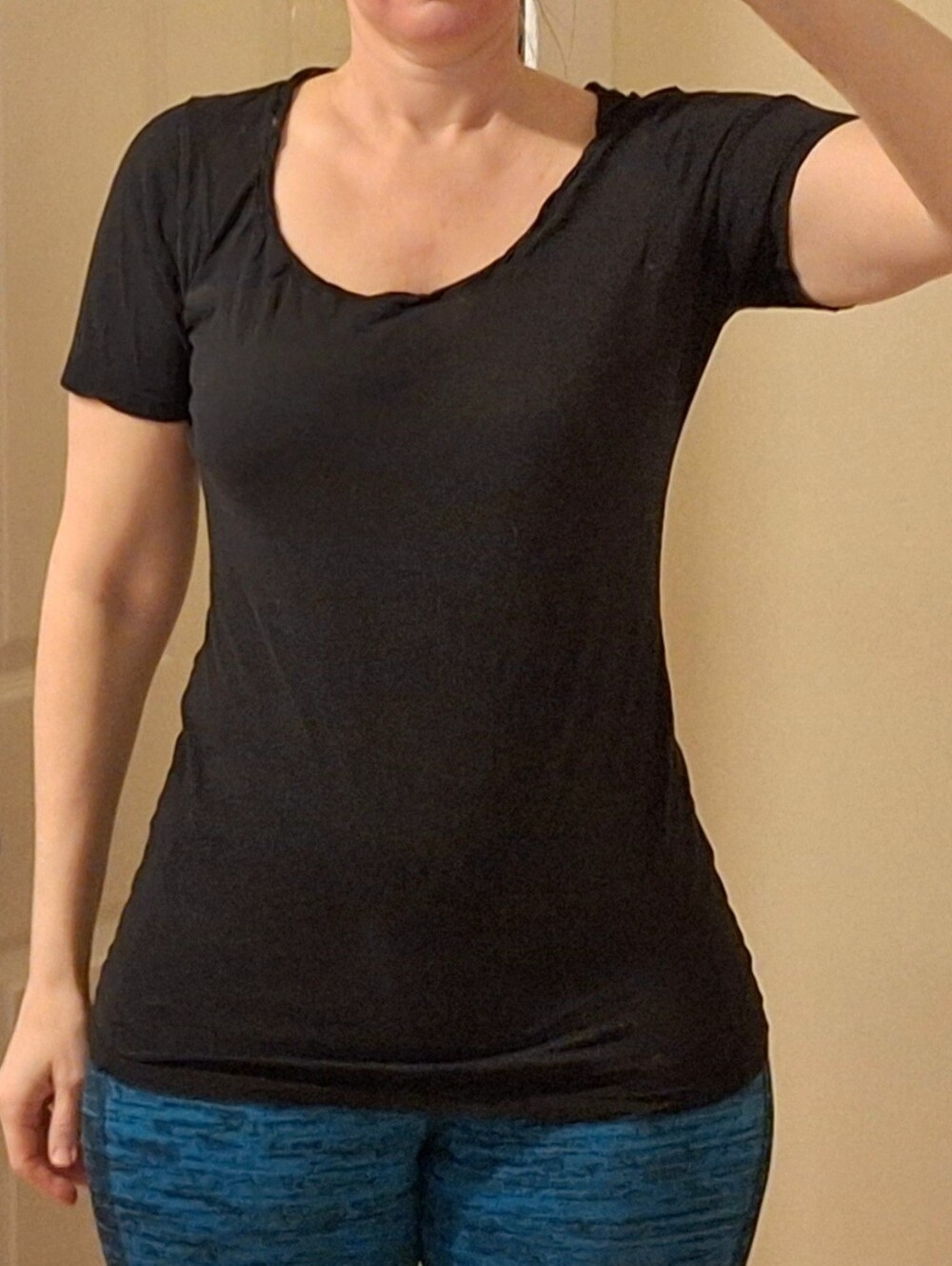 FRESH LAUNDRY | Black, Short Sleeve Tee